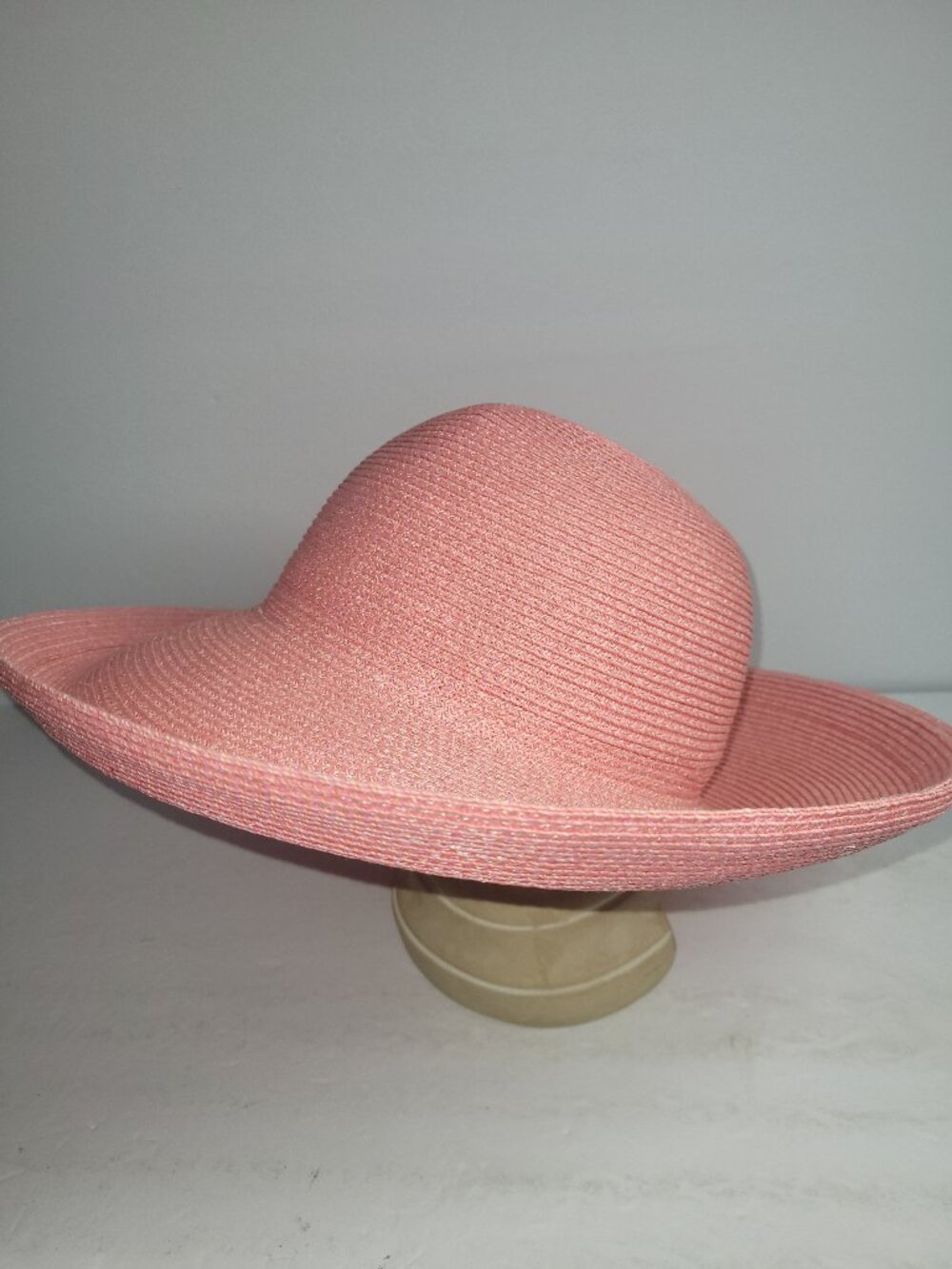 Eric Javits New York Squishee Packable Hat Logo Peach Sun Straw Made in USA - Picture 1 of 9